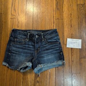 American Eagle Super Stretch Cut-off Shortie Dk Wash Denim Shorts Womens Size 4